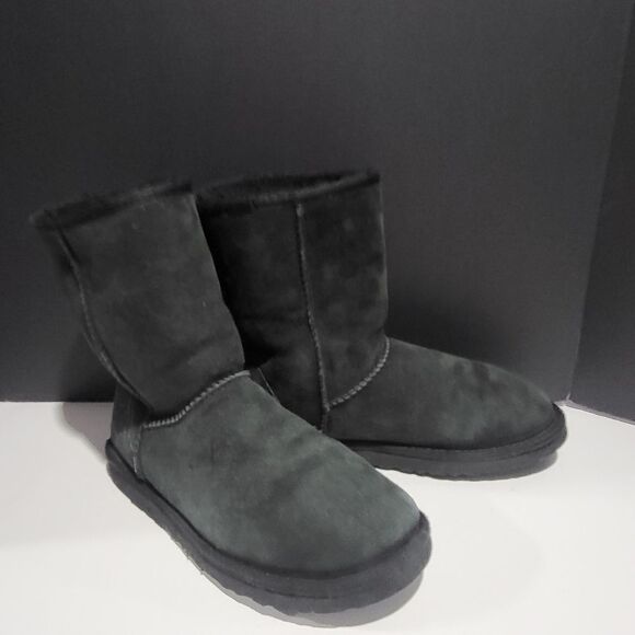 Ugg Dark Green Size 8 Winter Snow Boots - Picture 9 of 9
